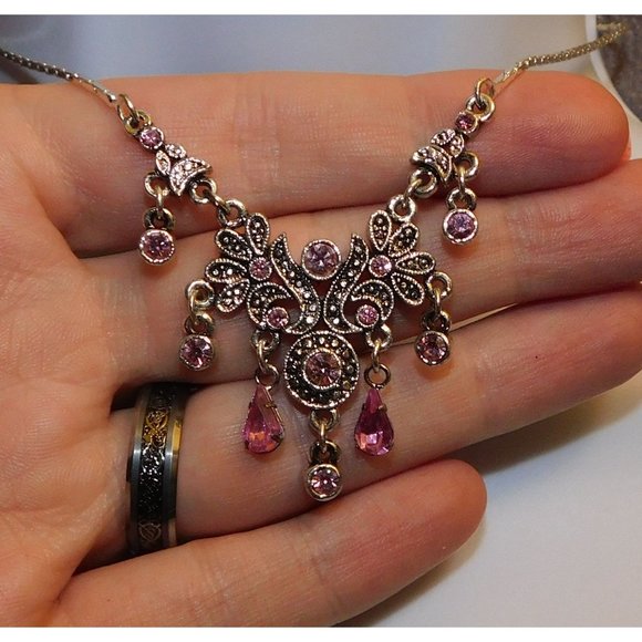 Pink Princess Necklace  (2 for $20, 3 for $25) - Picture 3 of 8